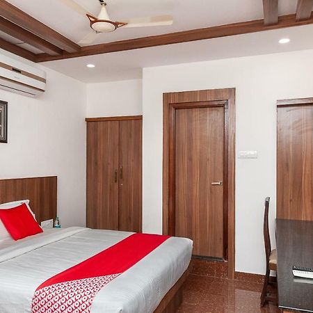 Oyo 29859 Rds Guest House Ambur Ngoại thất bức ảnh