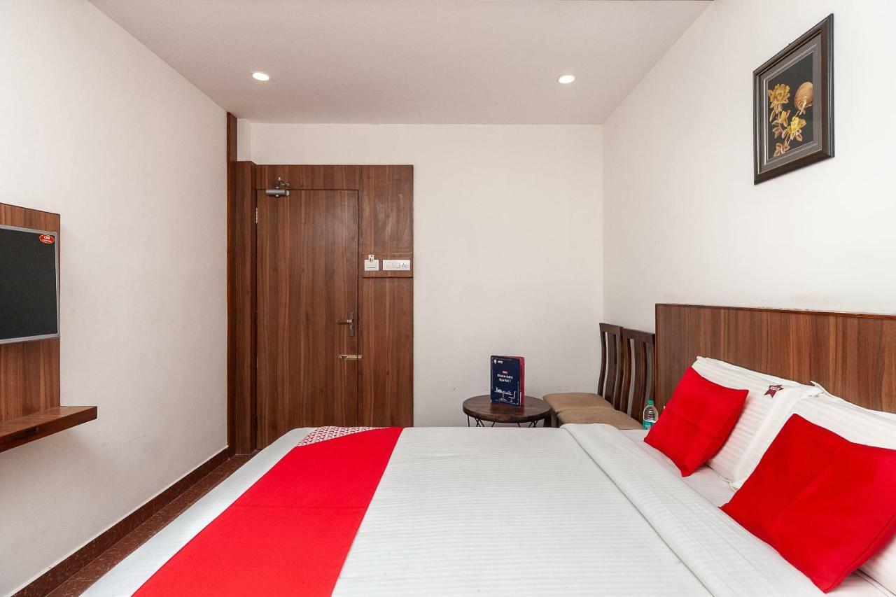 Oyo 29859 Rds Guest House Ambur Ngoại thất bức ảnh