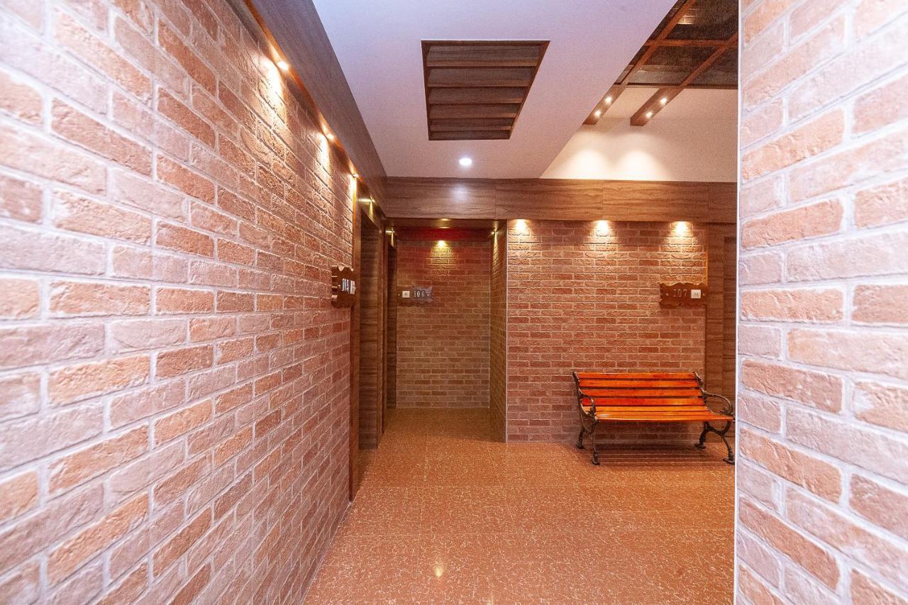 Oyo 29859 Rds Guest House Ambur Ngoại thất bức ảnh